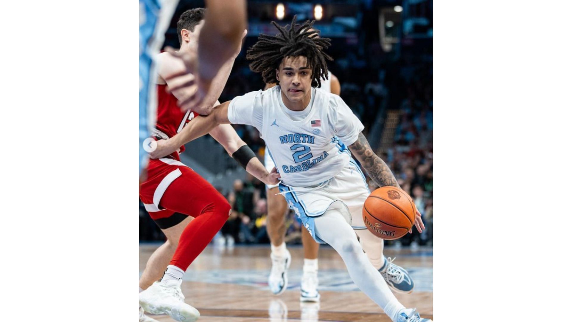 Elliot is a college basketball player, playing for the University of North Carolina (Image via @elllio/Instagram)