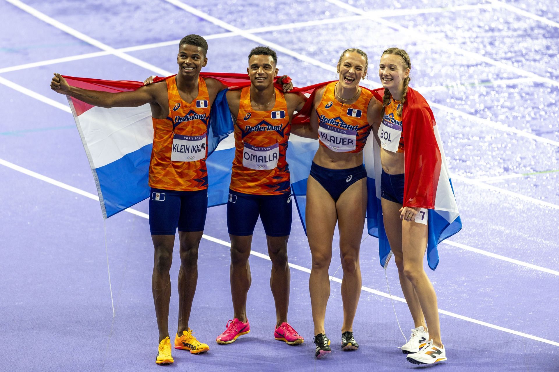 Team Netherlands celebrate their mixed 4&times;400m relay gold medal at the 2024 Paris Olympics (Source: Getty)