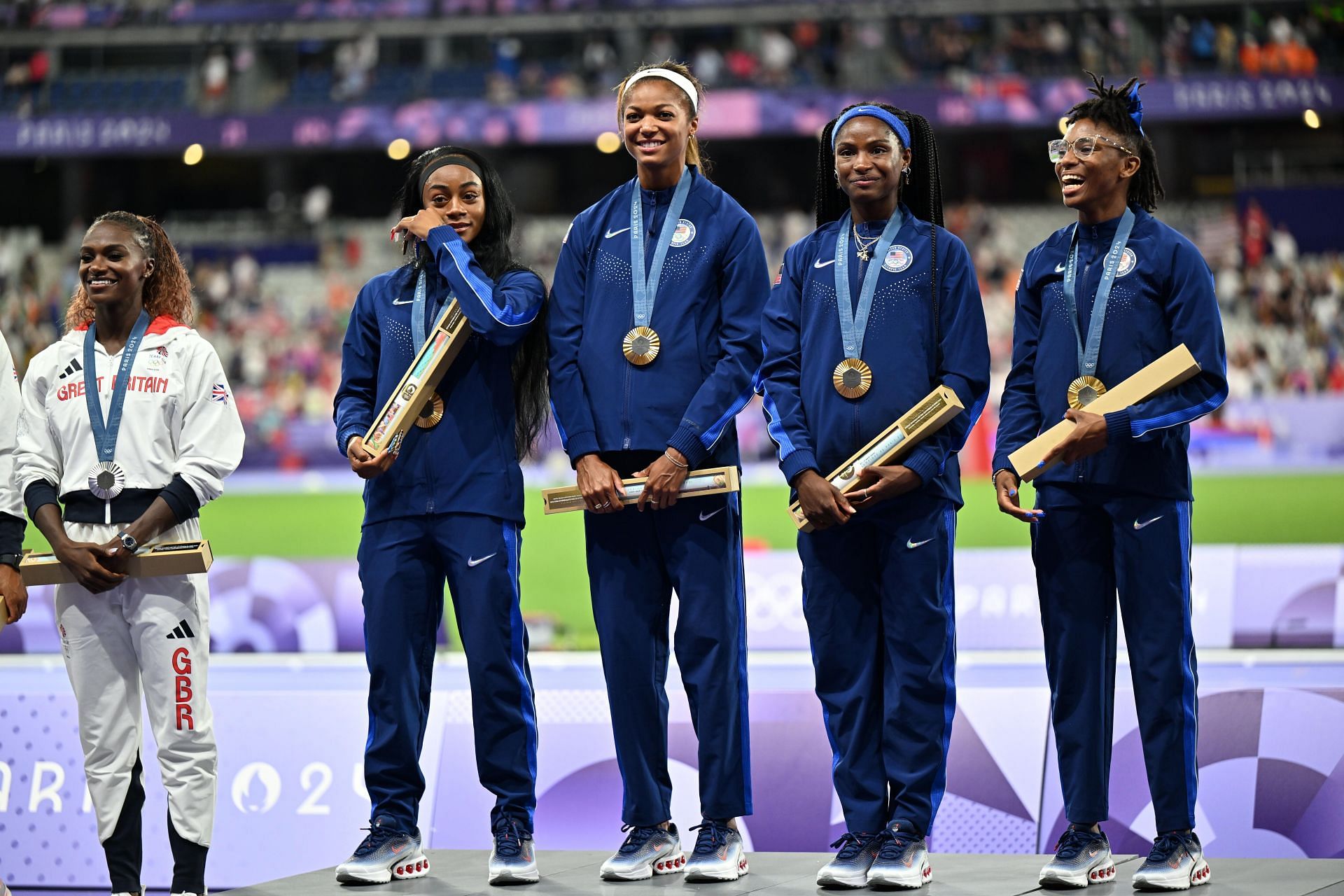 Sha&#039;Carri Richardson gets emotional on the podium during the 4x100m medal ceremony (Source: Getty) 