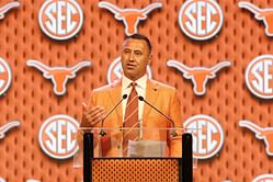 Steve Sarkisian's Texas lands commitment of 4-star OT Nick Brooks to the class of 2025: Reports