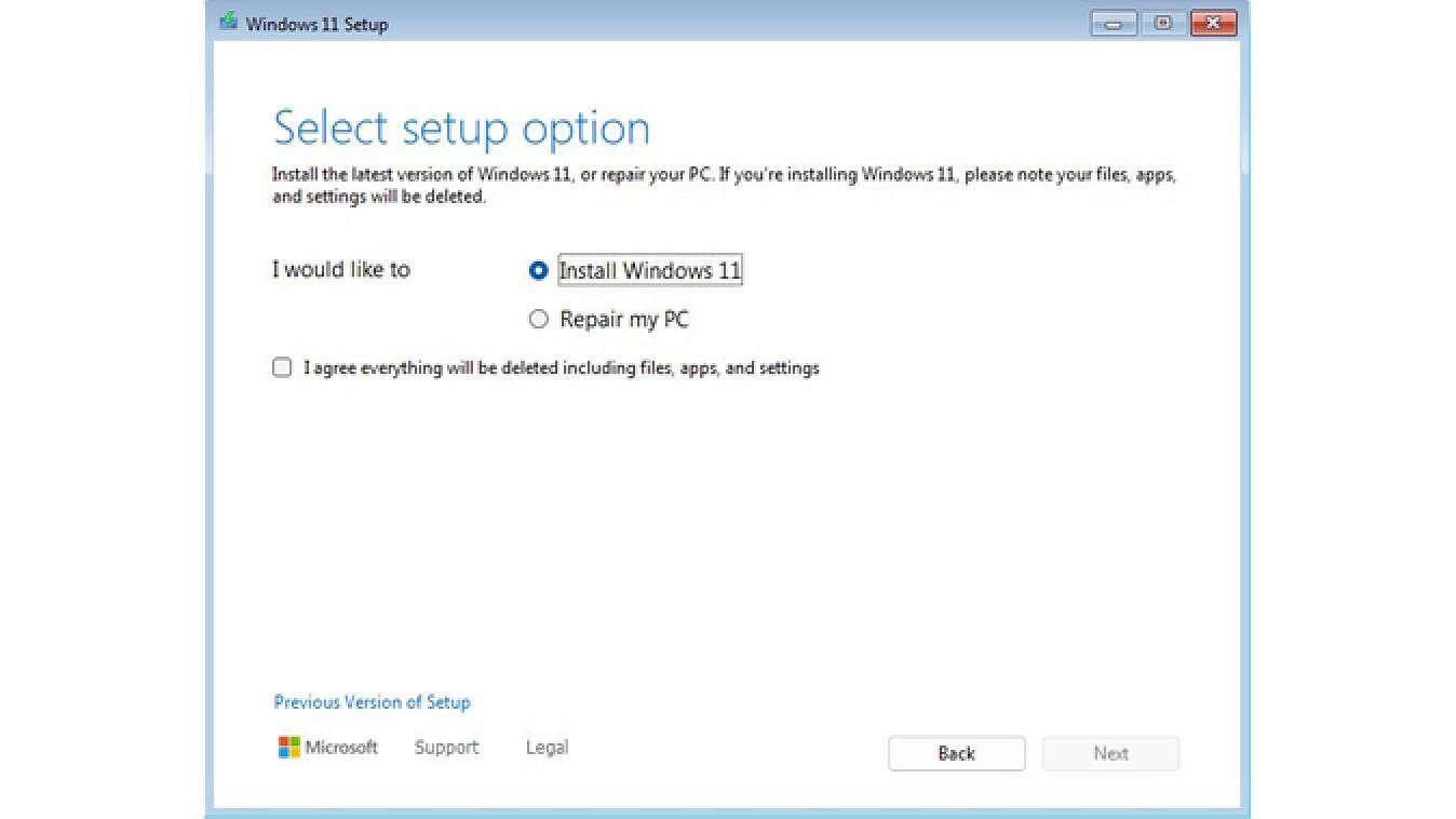 Windows 11 installation process (Image via Microsoft)