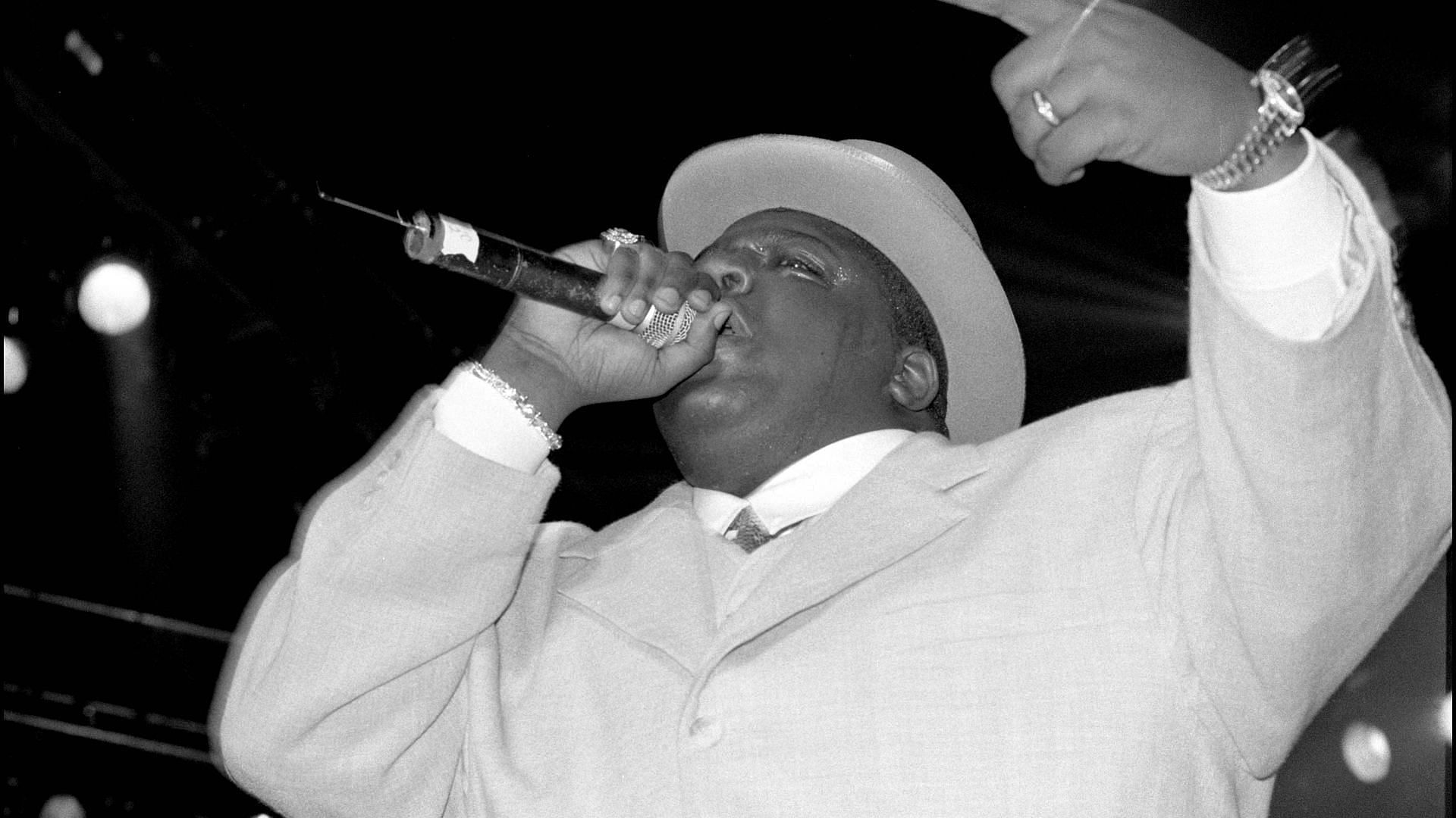 Notorious BIG aka Biggie Smalls performing at Meadowlands, New Jersey, 29 June 1995. (Photo by David Corio/Redferns)