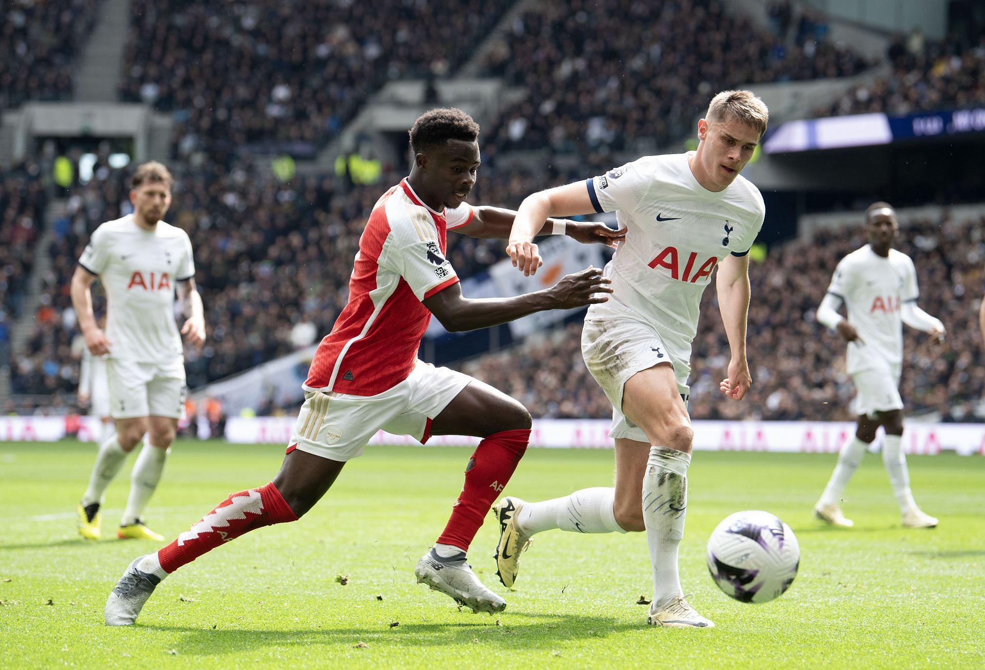 Tottenham Hotspur v Arsenal FC - Premier League - Source: Getty