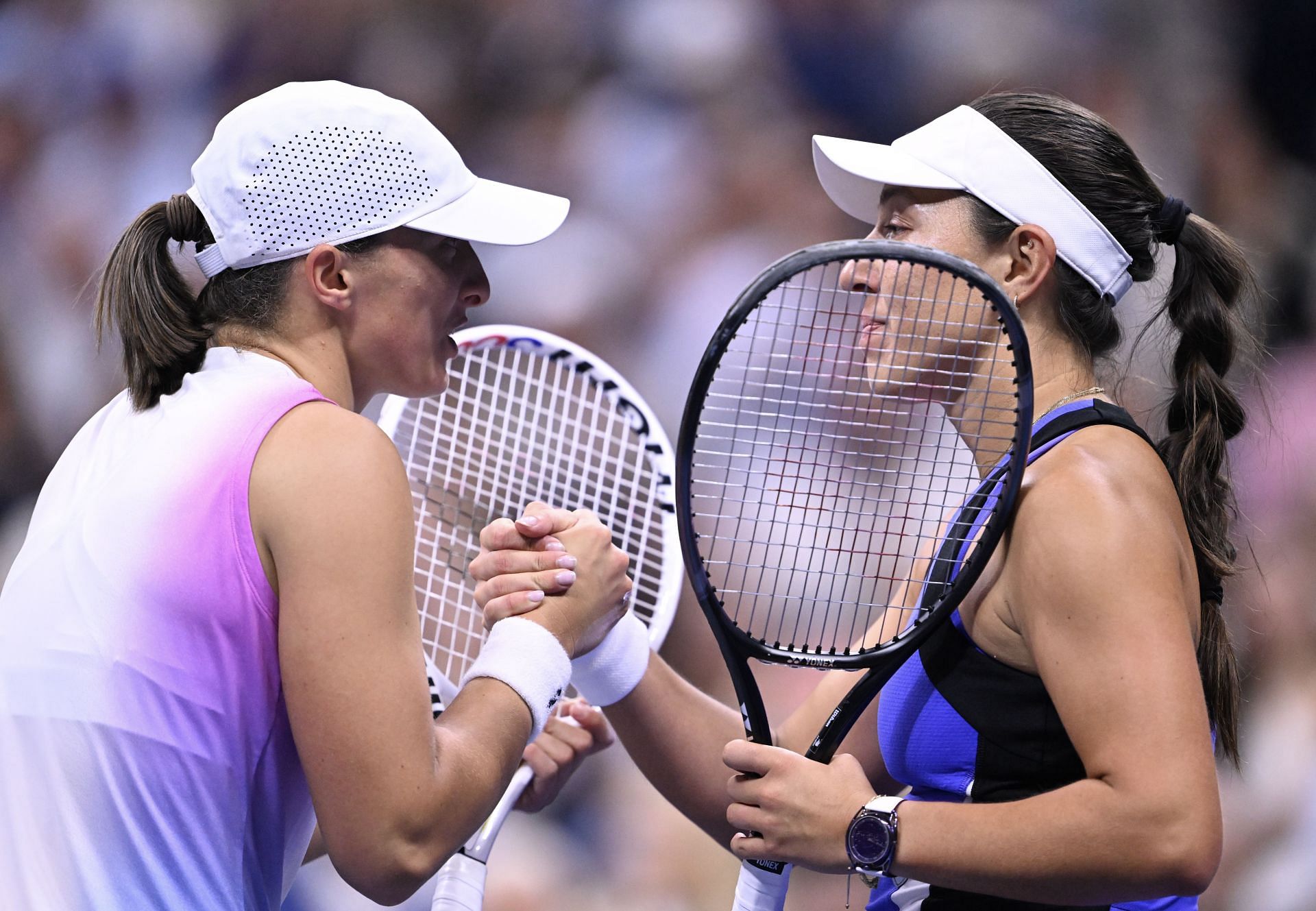 Iga Swiatek and Jessica Pegula. (Image: Getty)