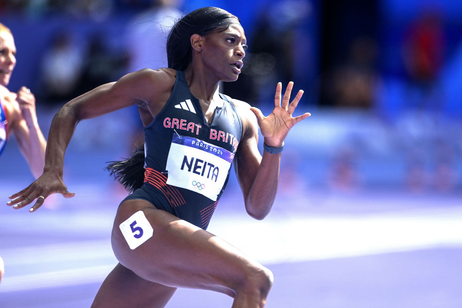 Daryll Neita competing for Great Britain in the Women&#039;s 200m event of Paris Olympics (Image via: Getty)