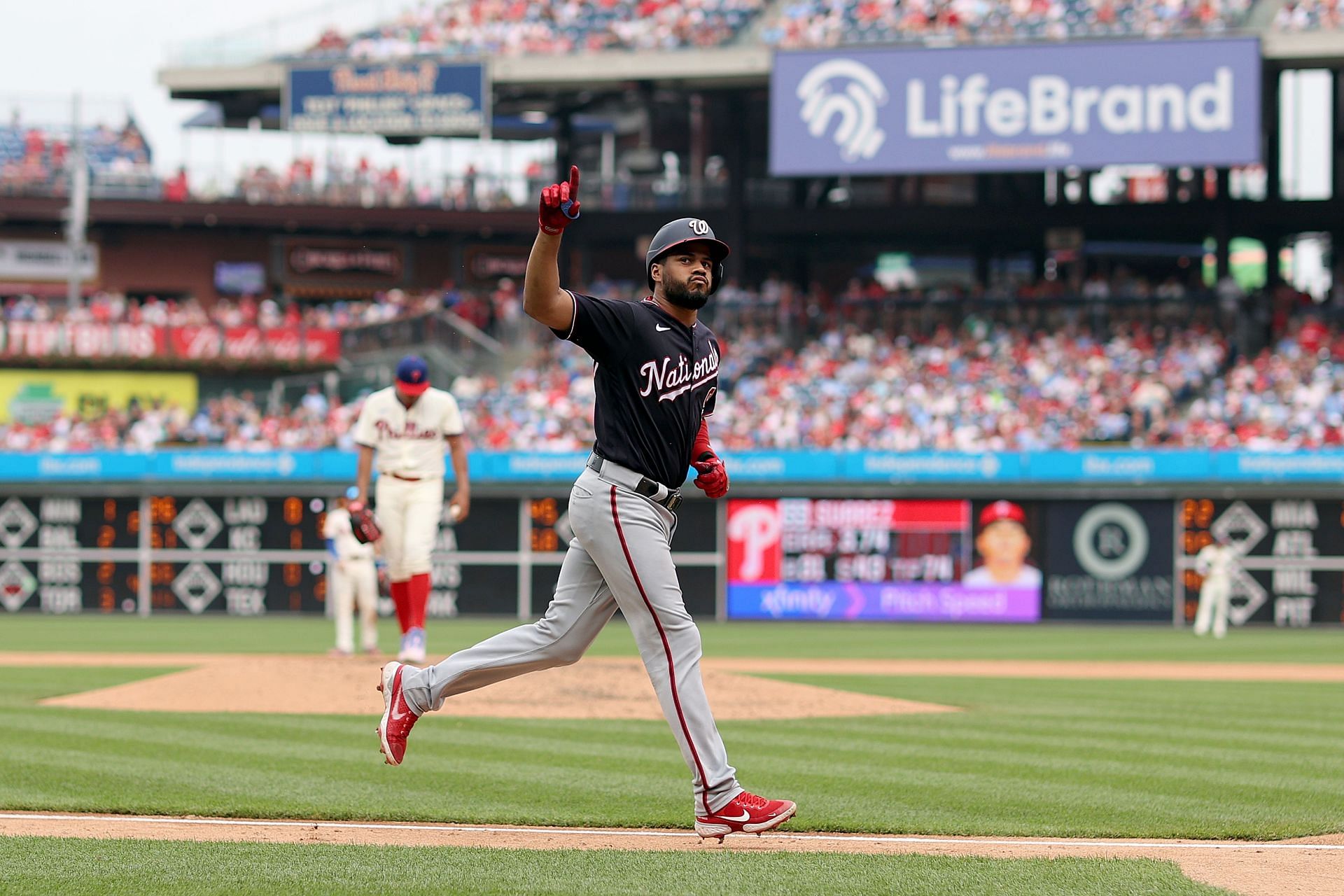 Washington Nationals v Philadelphia Phillies