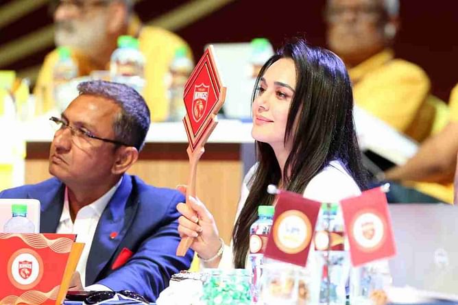 IPL 2025 Mega Auction: 6 retentions allowed, auction purse set at ₹120 crore - All you need to know