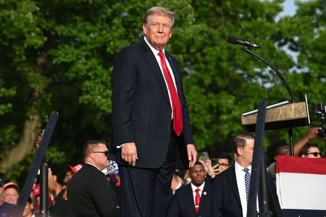 "This is absolutely insanity" — Comedian Terrence K Williams blasts "Democrats" and blames them for second assassination attempt on Donald Trump