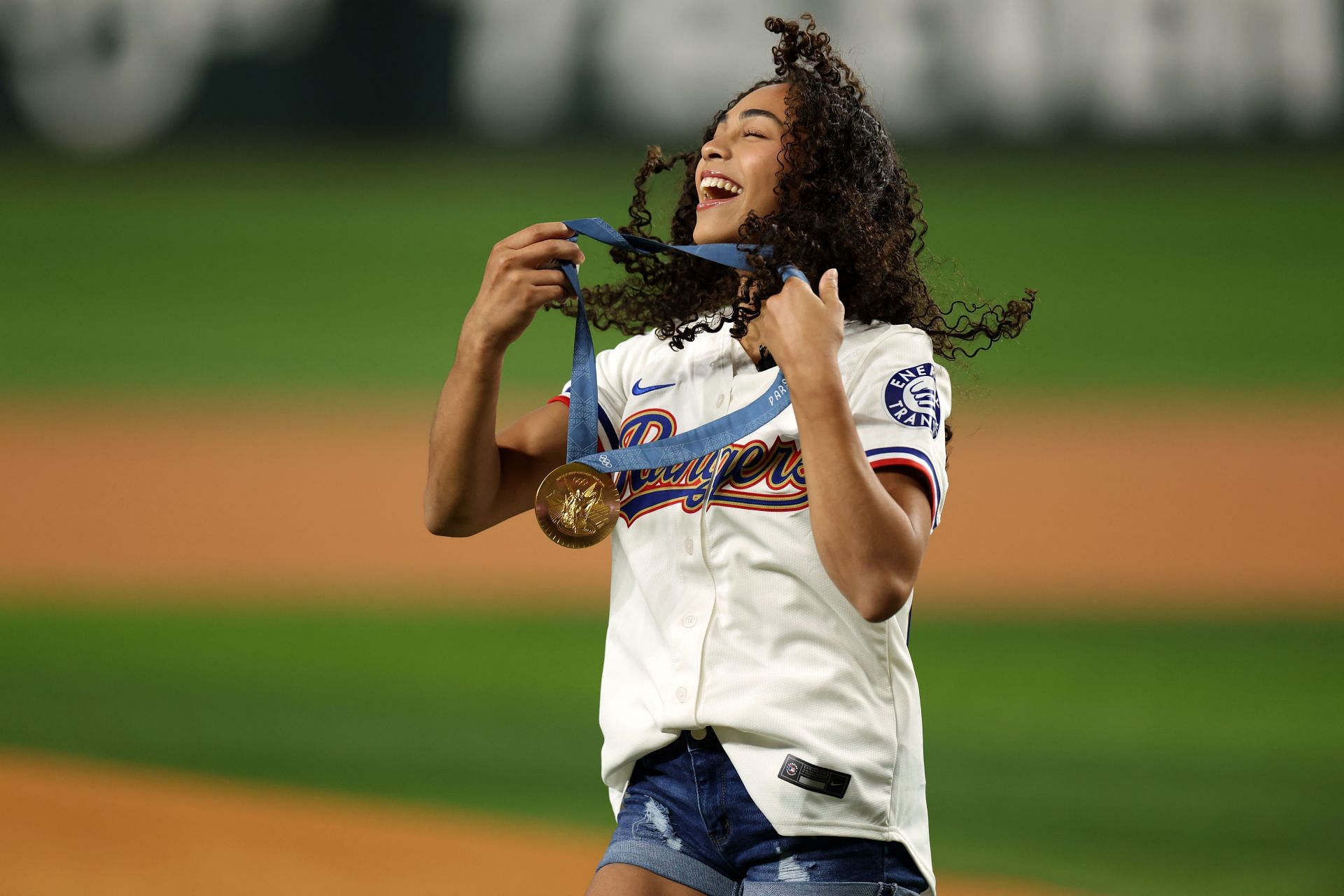 Rivera at the New York Yankees v Texas Rangers game (Image via: Getty Images)