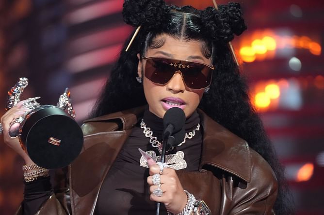 What did Nicki Minaj say about dating Eminem? History of flirty banter between the rappers explored