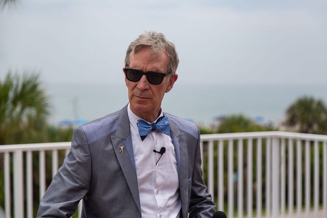 "Bill Nye doing hard drugs hate to see it" - MLB fans blast scientist after his shocking 2026 World Series winner prediction