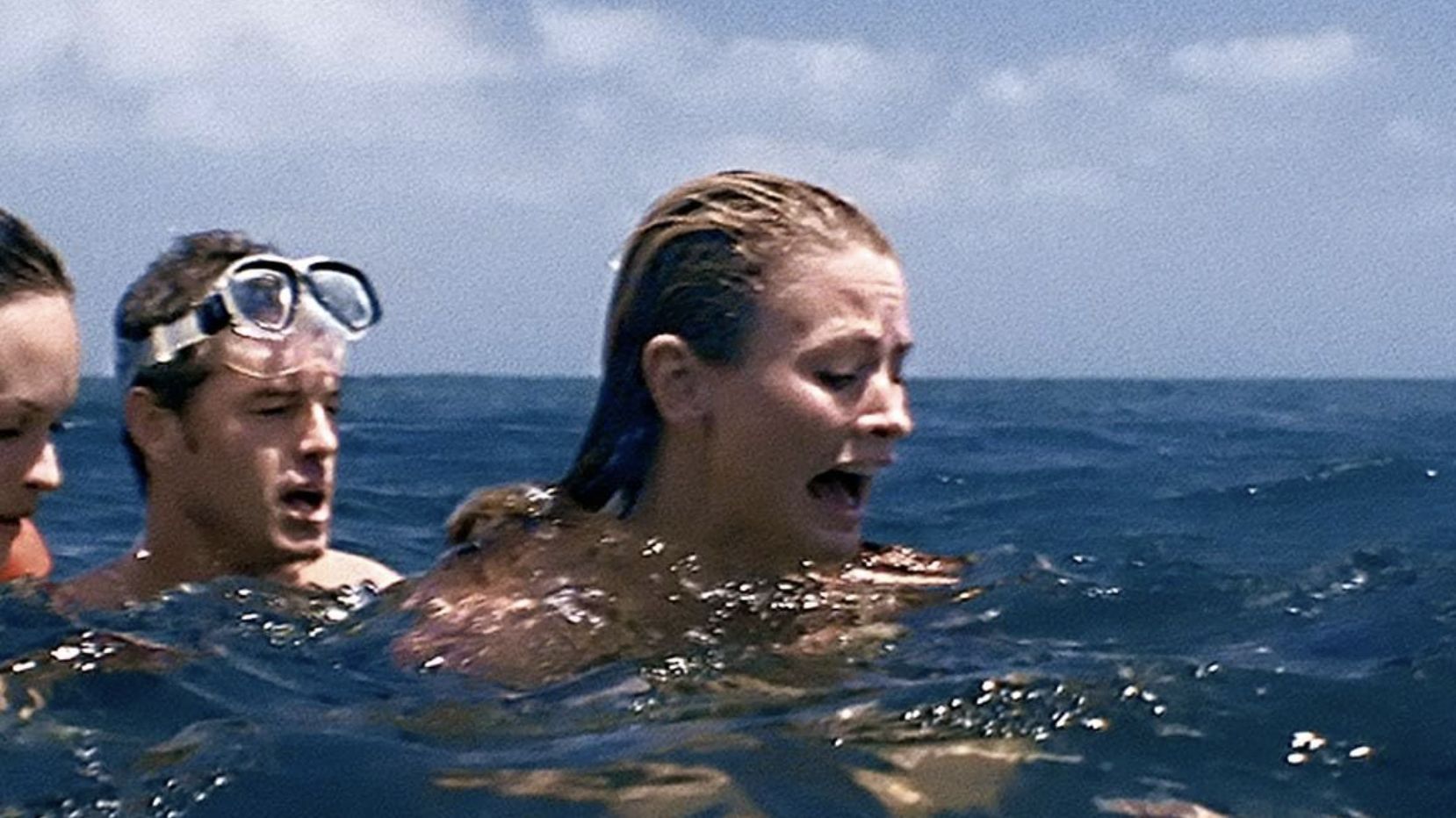 Open Water 2 (Image via Summit Entertainment)