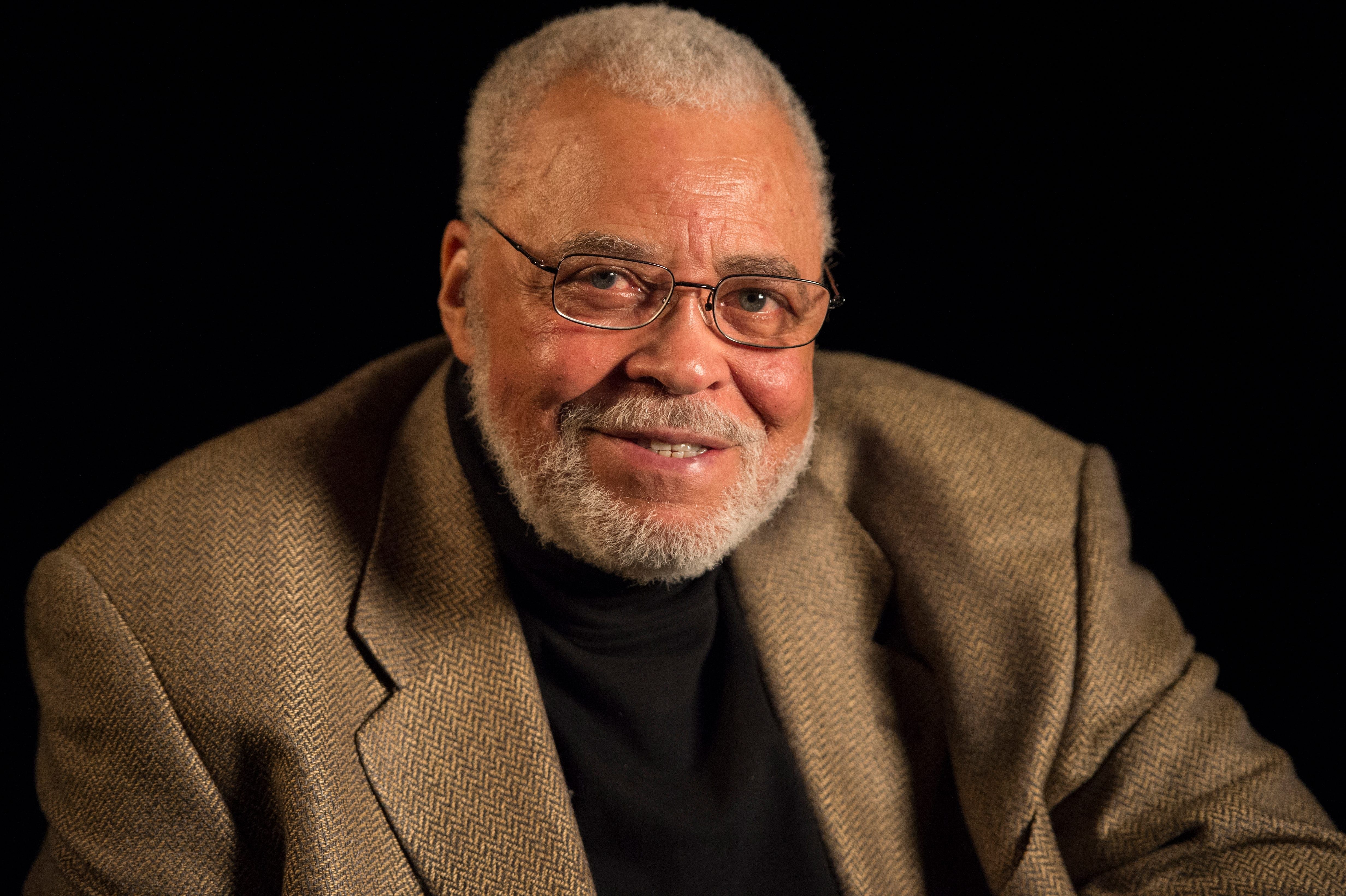 What is James Earl Jones' connection to baseball? All you need to know ...