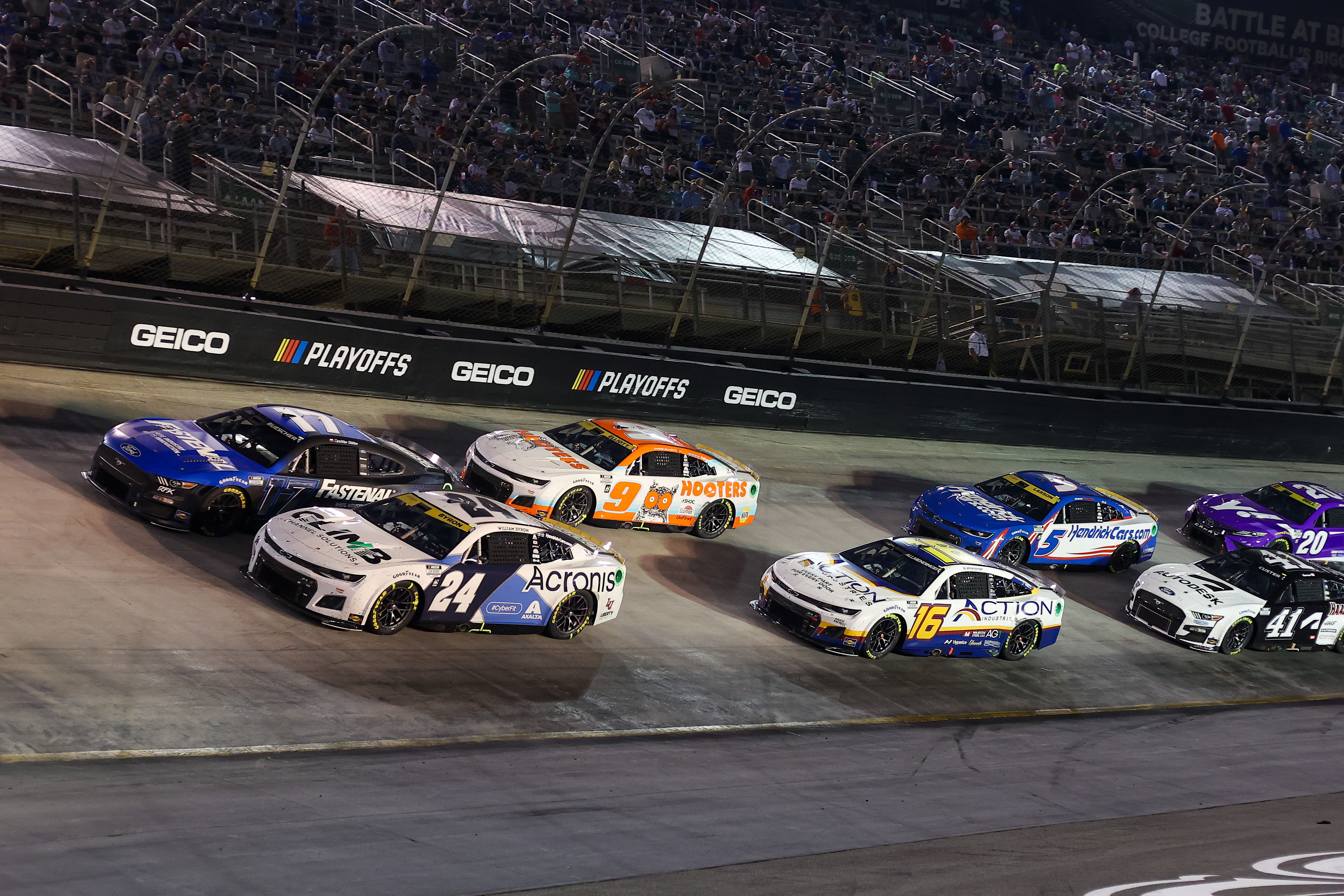 NASCAR: Bass Pro Shops Night Race - Source: Imagn