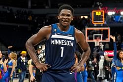 Watch: Anthony Edwards shows off his free-wheeling singing skills during Lynx-Mercury playoff opener