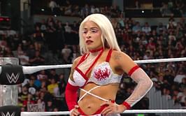 Zelina Vega responds to fan sign that made her emotional on WWE RAW