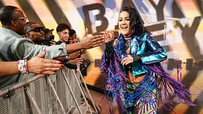 Bayley reacts to major milestone after WWE SmackDown