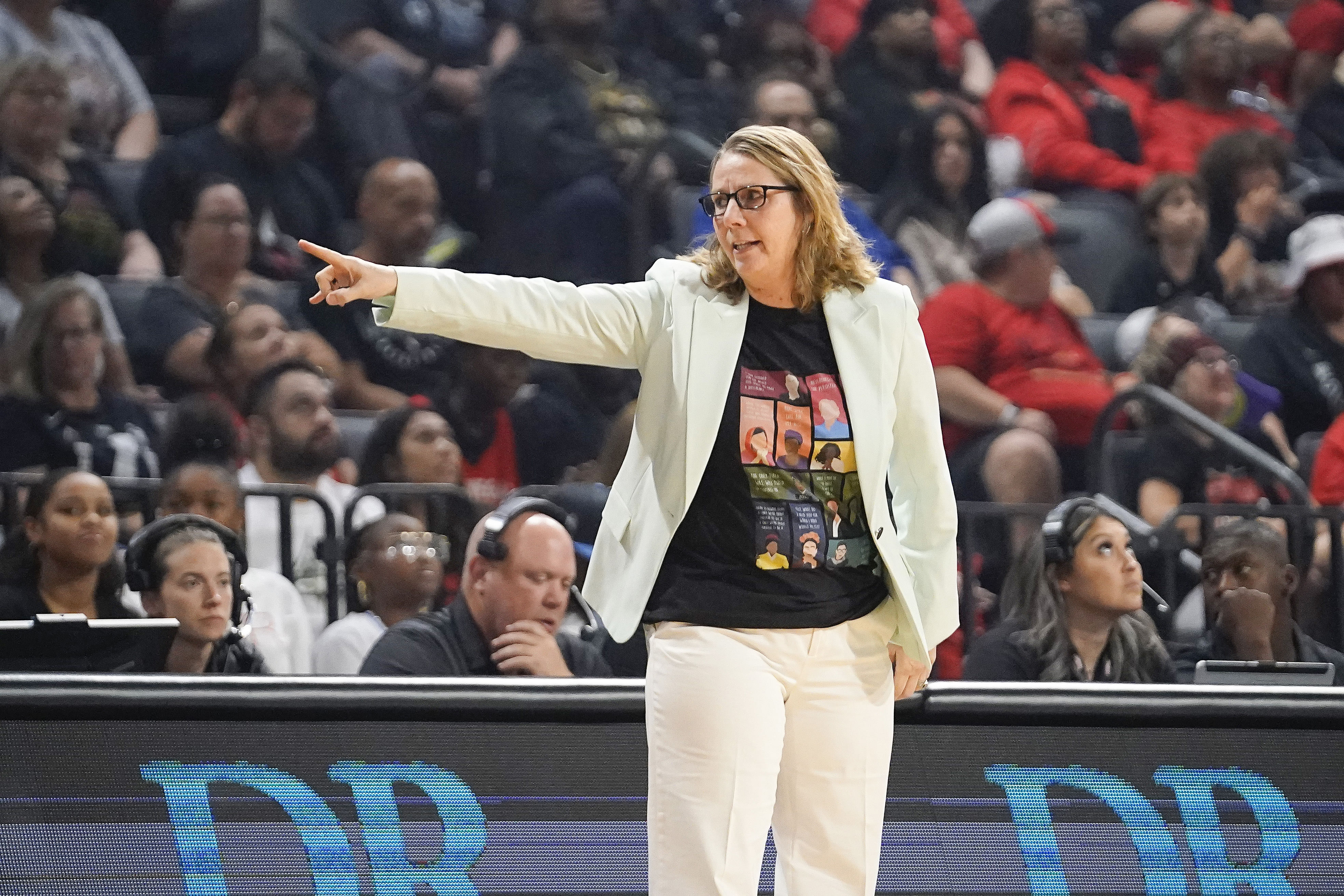 Minnesota Lynx head coach Cheryl Reeve stands on the sideline against the Las Vegas Aces at Michelob Ultra Arena. Photo Credit: Imagn