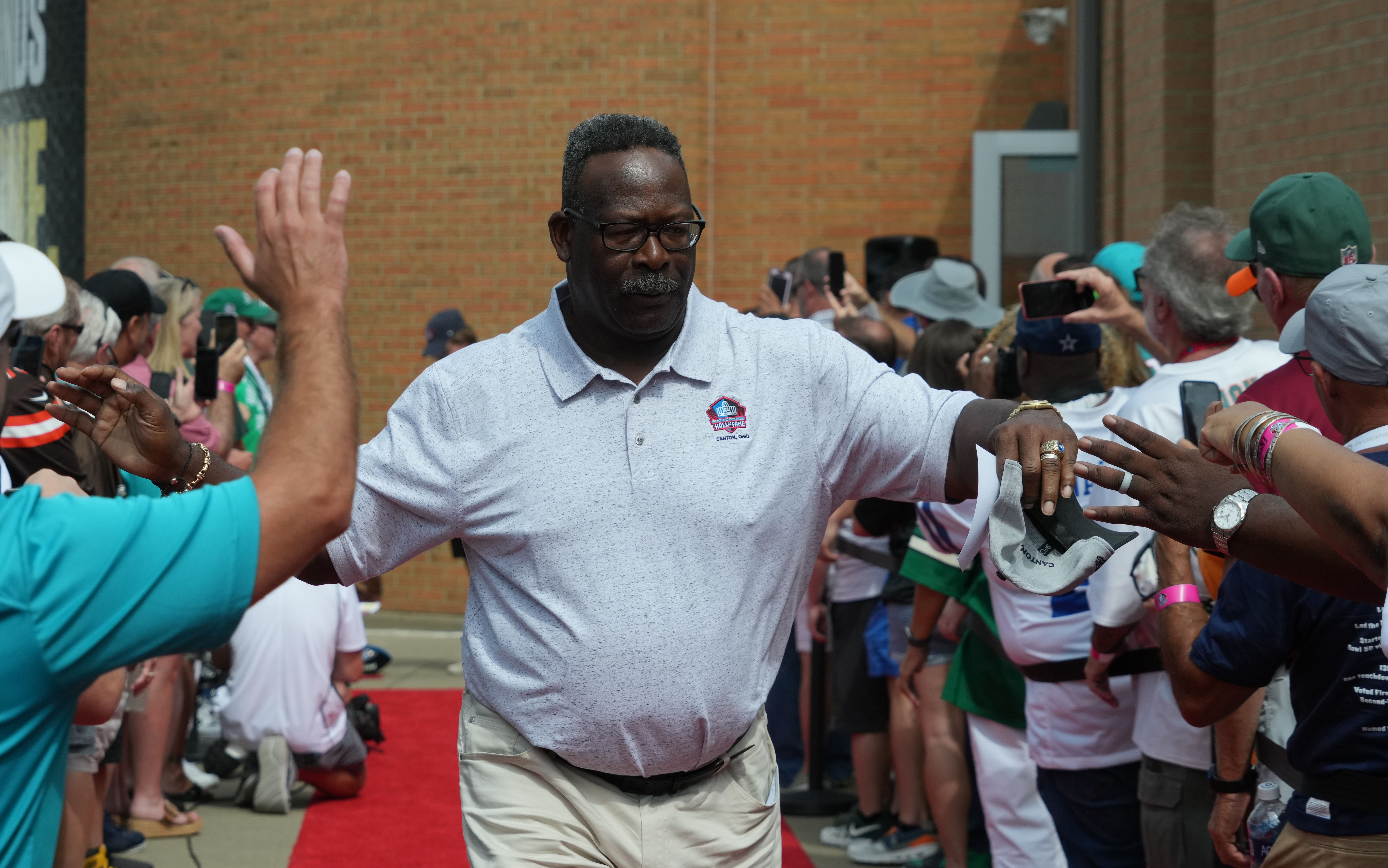 Andre Tippett at NFL: Pro Football Hall of Fame Enshrinement Mandatory Credit: Kirby Lee-Imagn Images