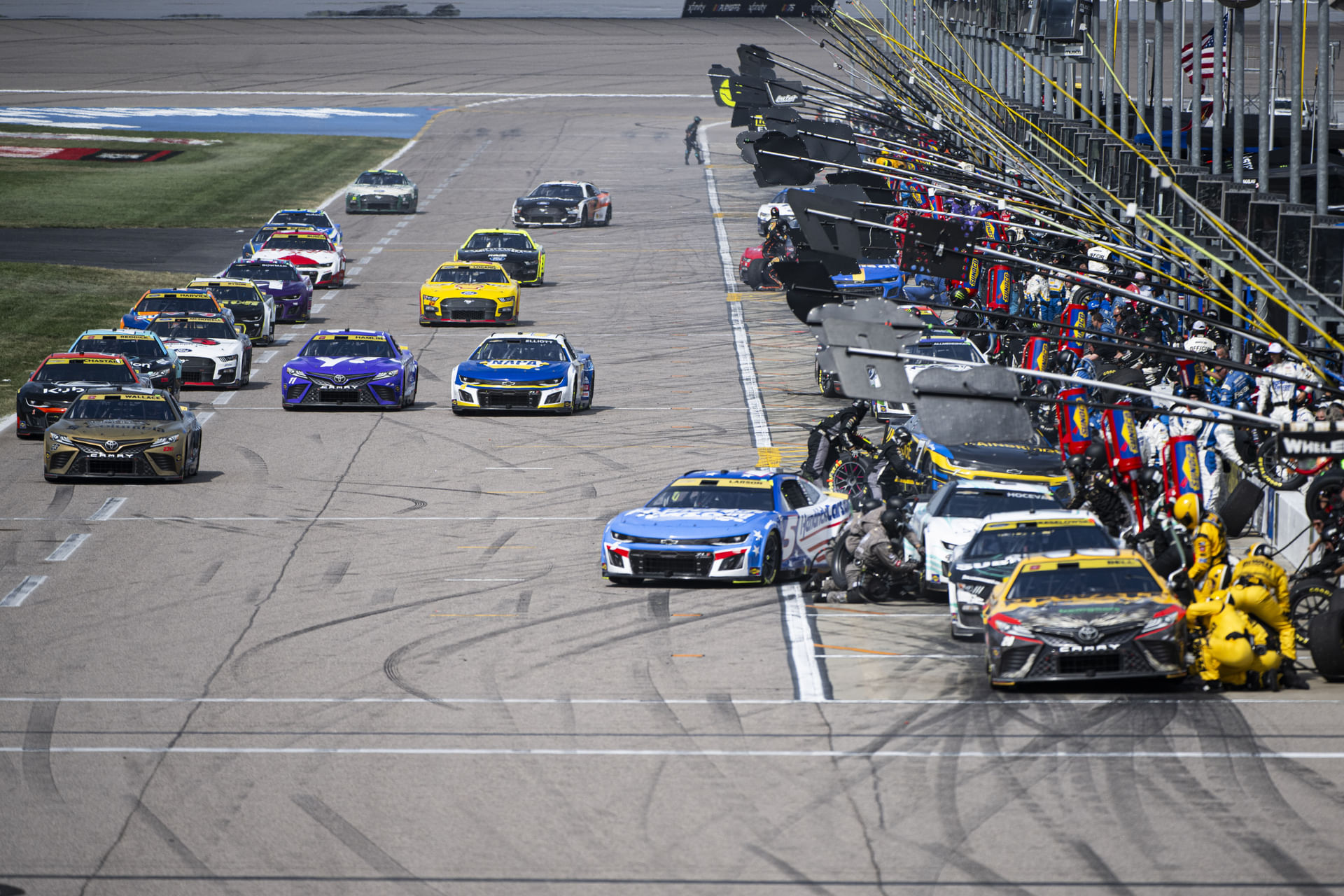 NASCAR: Hollywood Casino 400 - Source: Imagn