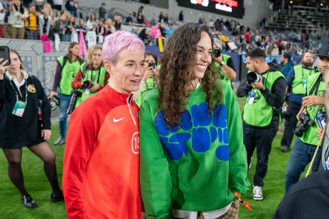 In Photos: Sue Bird cuts stylish figure in olive green suit during Gotham FC’s Presidential visit at White House