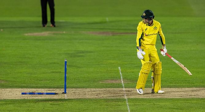 Brydon Carse uproots off-stump with a scorching delivery to dismiss Marnus Labuschagne for 4 runs in ENG vs AUS 4th ODI