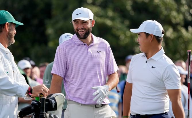 “WHAT WAS THAT?!” - Watch as Scottie Scheffler unloads on Tom Kim after his putt
