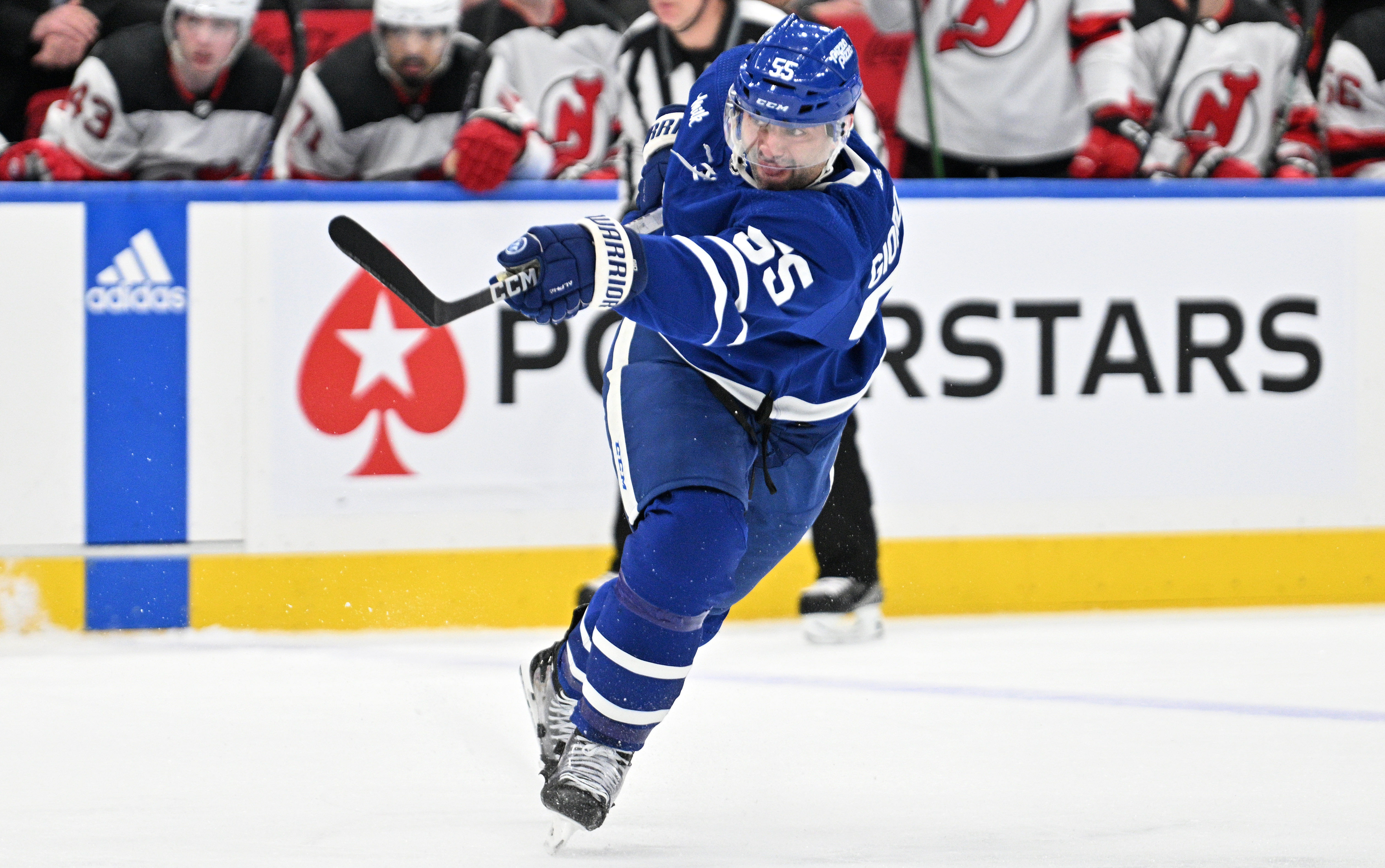 NHL: New Jersey Devils at Toronto Maple Leafs - Source: Imagn