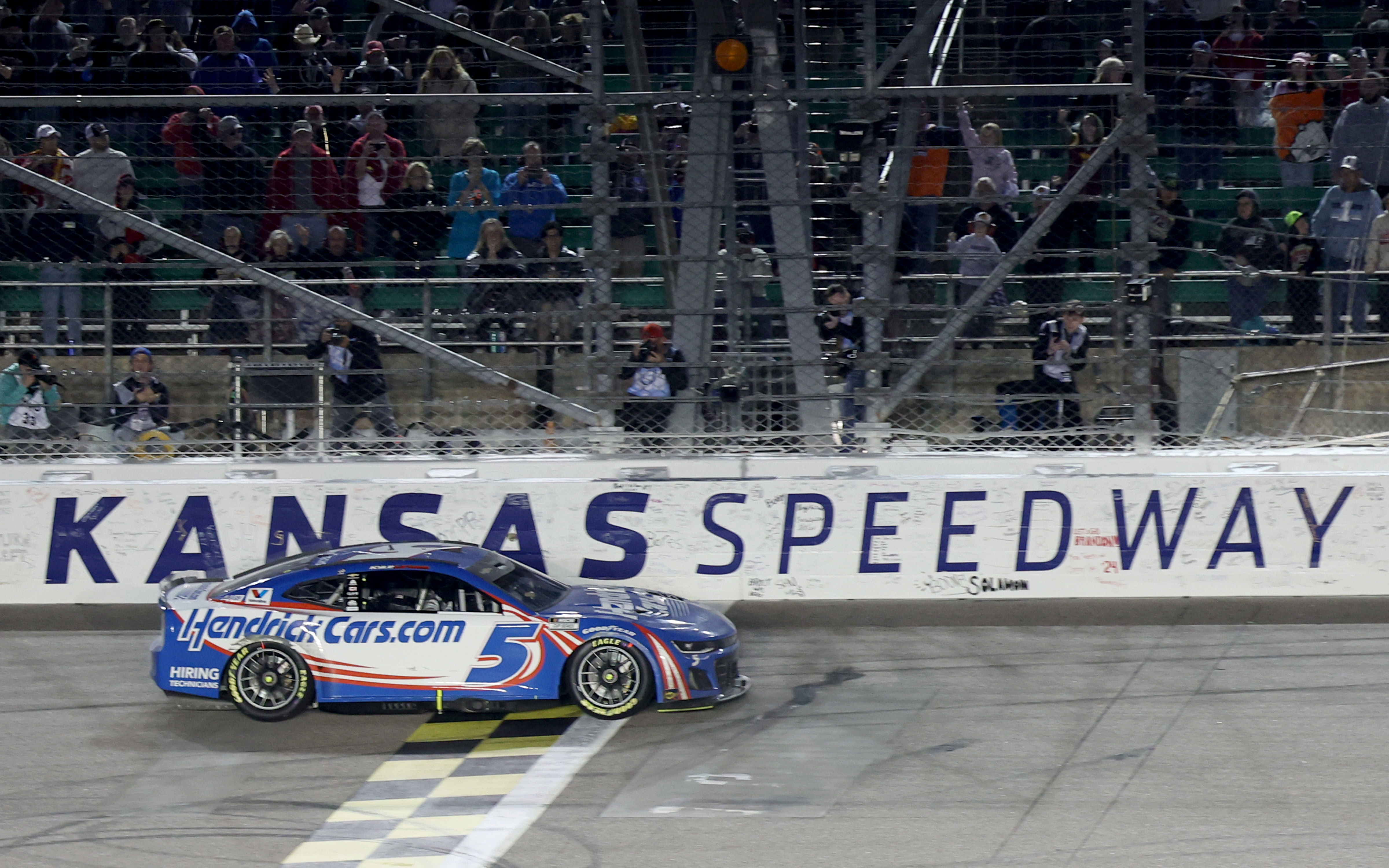 NASCAR 2024 Here’s what Friday’s schedule at Kansas Speedway looks like