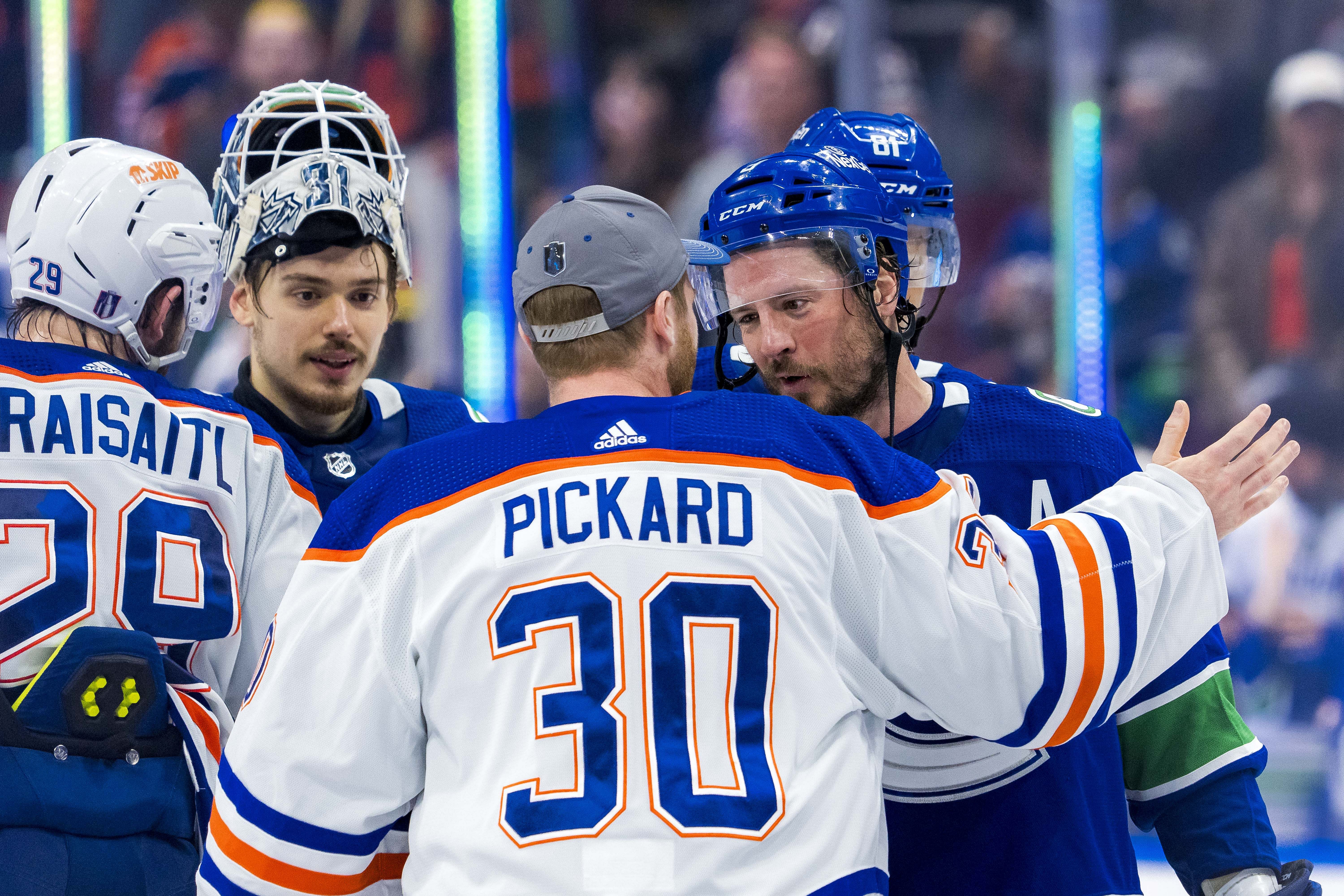 NHL: Stanley Cup Playoffs-Edmonton Oilers at Vancouver Canucks - Source: Imagn