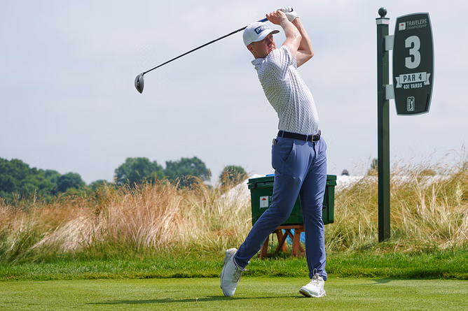 "Bit of a fairy tale"- Mackenzie Hughes expresses relief after having to 'rely' on captain's pick for Presidents Cup selection