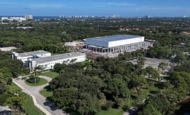 Tiger Woods and Rory McIlroy donate $300,000 to Palm Beach College