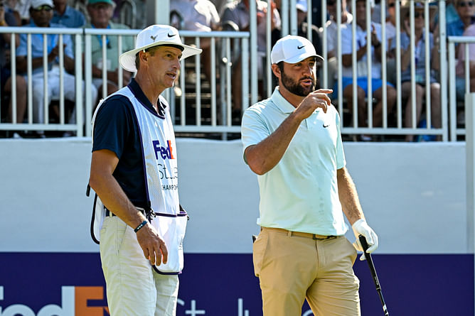 How much did Scottie Scheffler's caddie earn from the golfer's $54,228,375 winnings over the entire PGA Tour season?