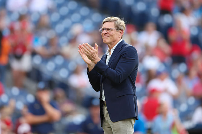 “I want my f*****g trophy back” - Phillies owner John Middleton shares message during team celebration after clinching NL East