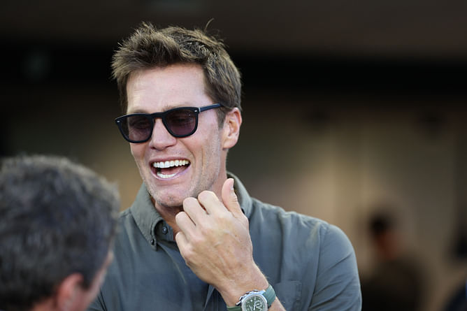 Tom Brady picks sides in debate over Patriots HC Jerod Mayo starting Jacoby Brissett over Drake Maye