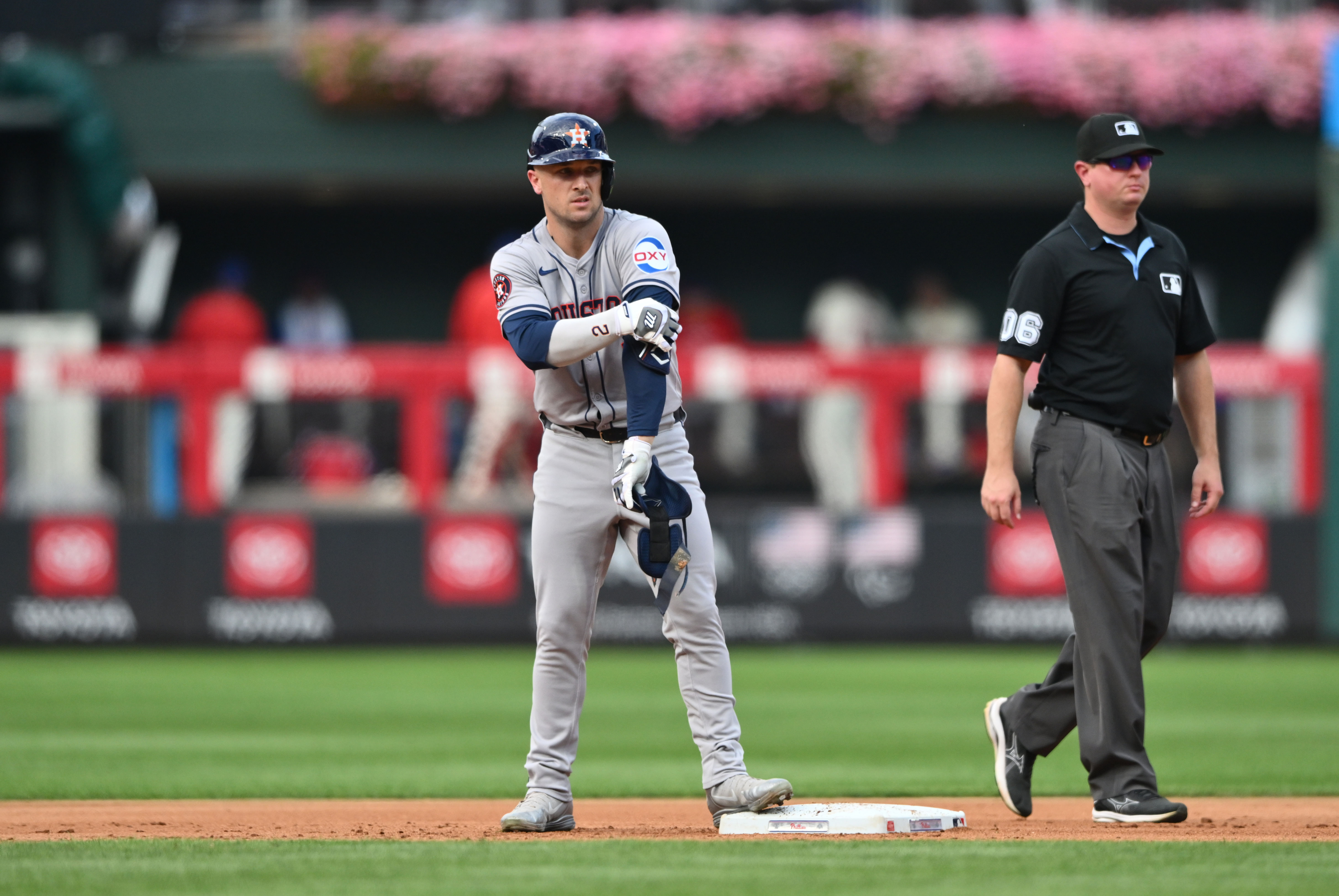 Alex Bregman does not feel the bad decision cost the Astros a win (Photo Credit: IMAGN)