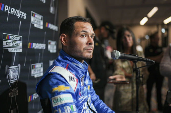 "That's not what I think is ideal racing": Kyle Larson's post-Bristol take challenged by Bubba Wallace's spotter