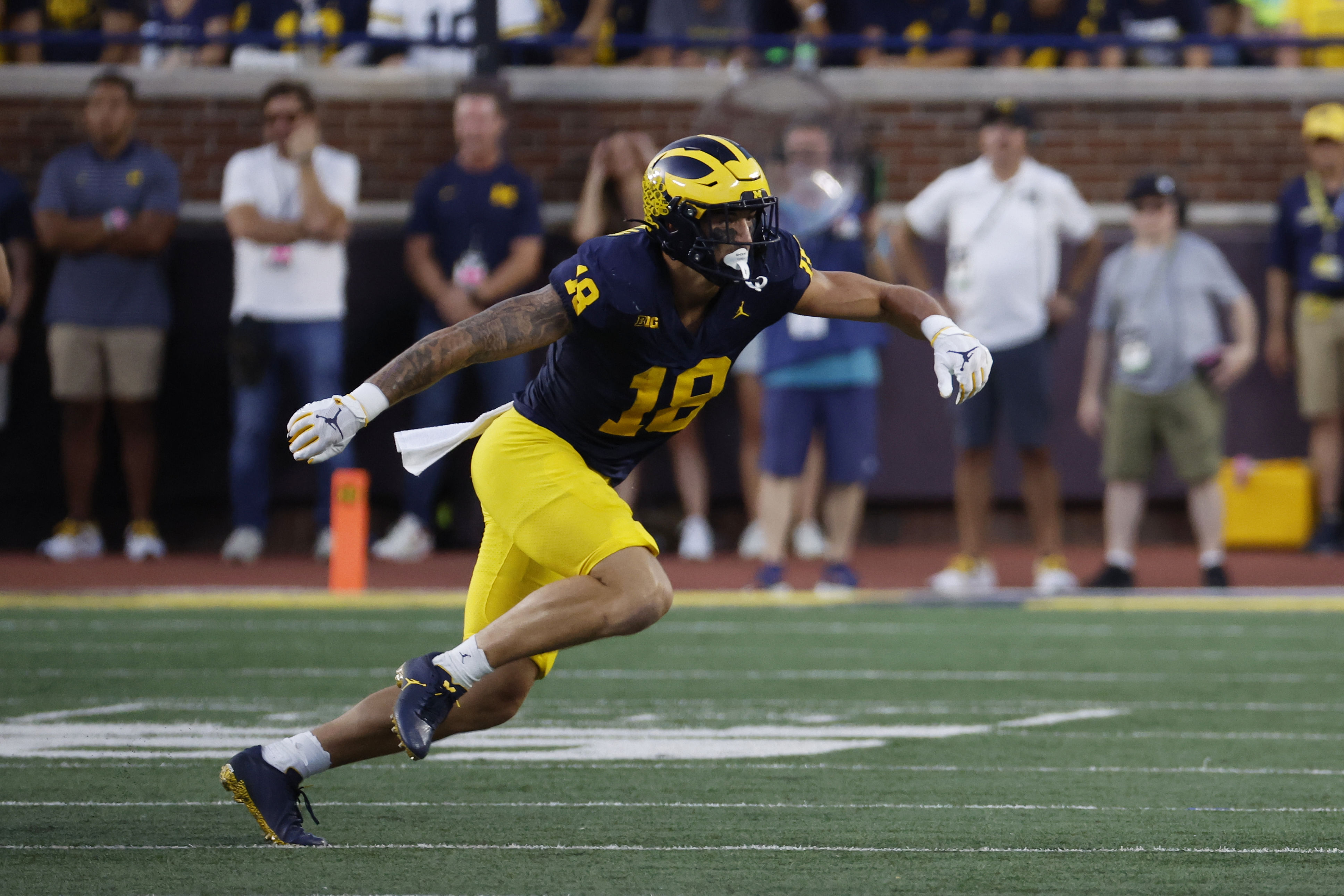 Michigan&#039;s Colston Loveland could be key in their battle with Texas. (Photo Credit: IMAGN)