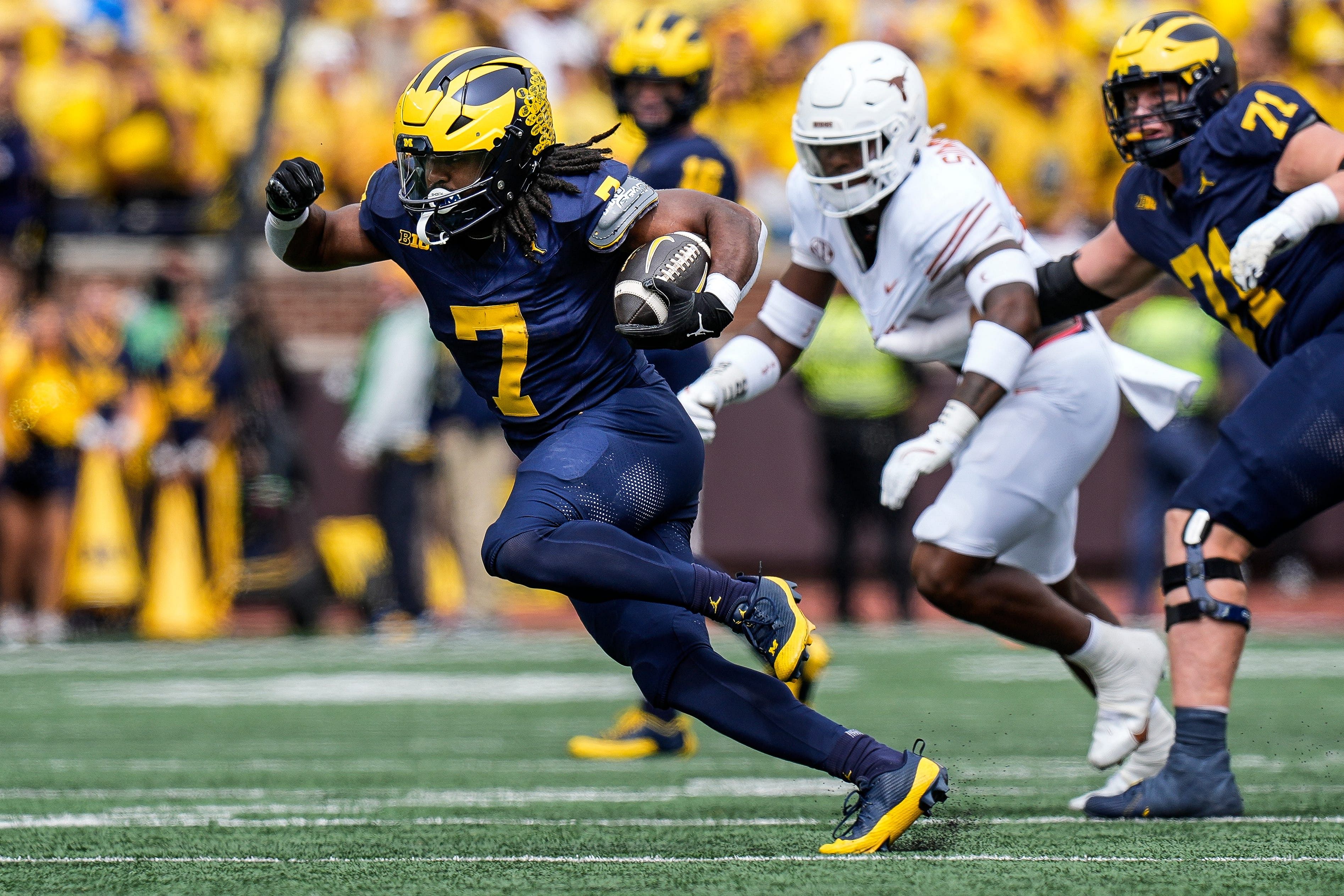 Michigan RB Donovan Edwards has been underwhelming so far in 2024. (Photo Credit: IMAGN)