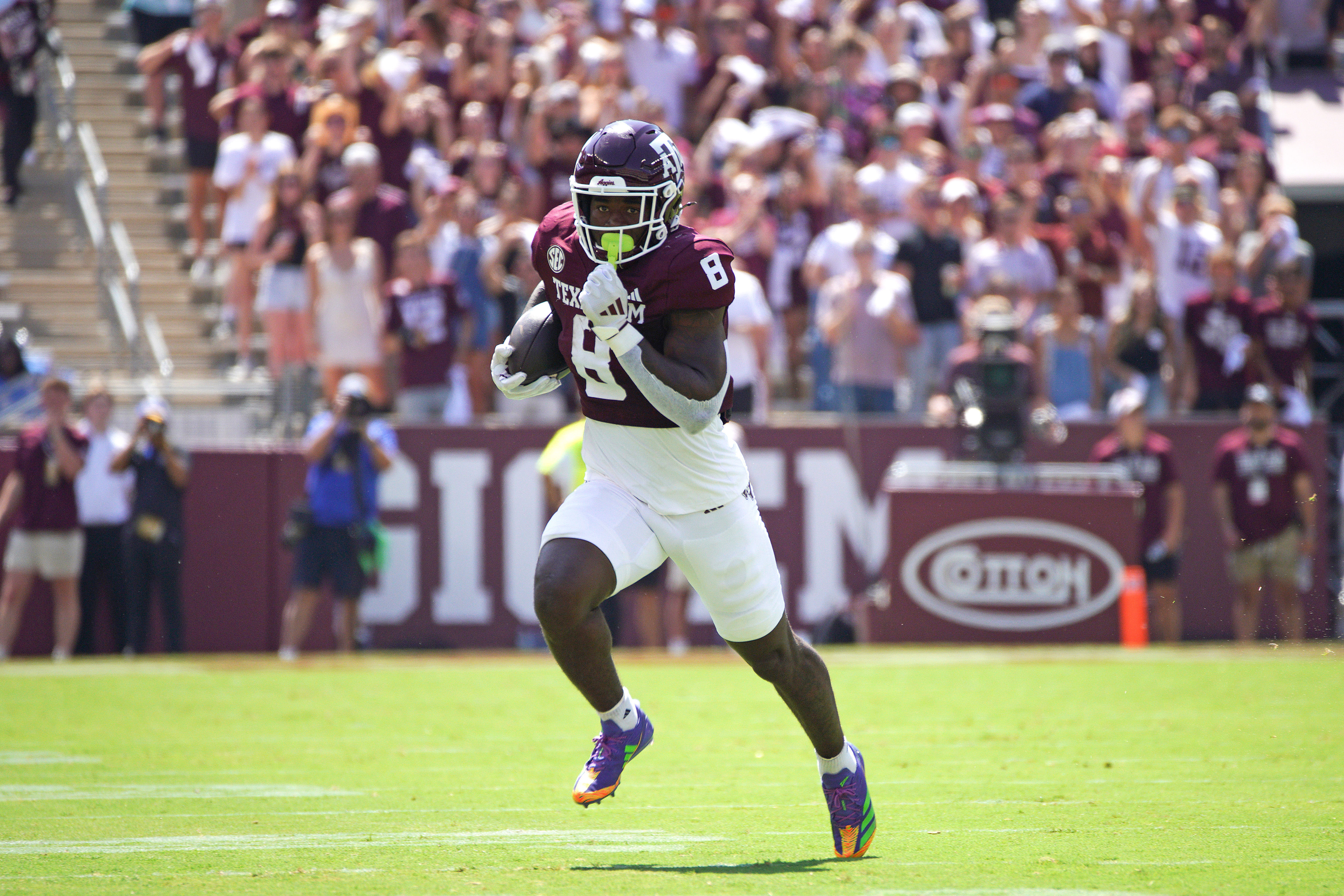 The durability of Le&#039;Veon Moss could be pivotal to Texas A&amp;M. (Photo Credit: IMAGN)