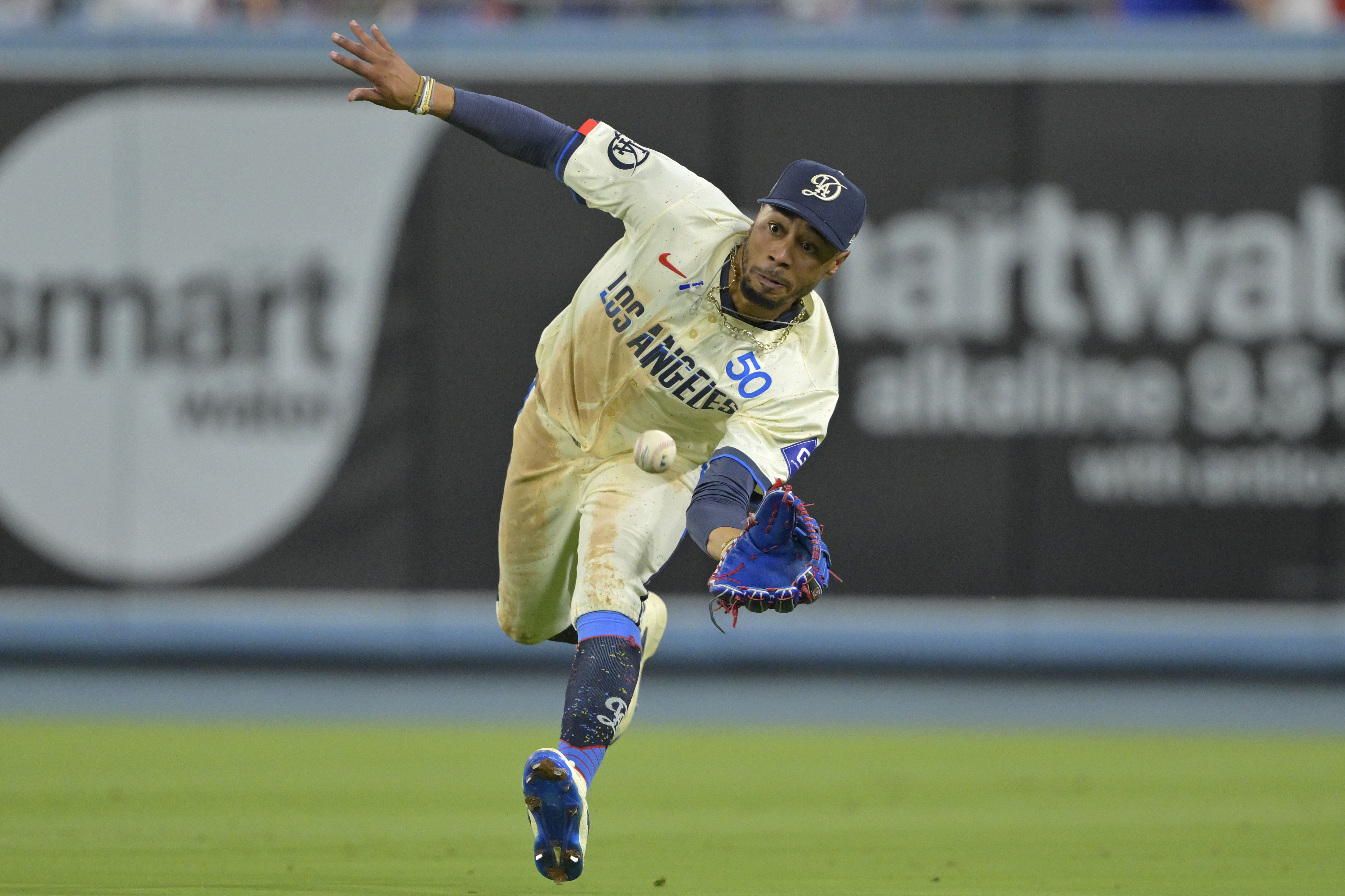 MLB: Cleveland Guardians at Los Angeles Dodgers - Source: Imagn