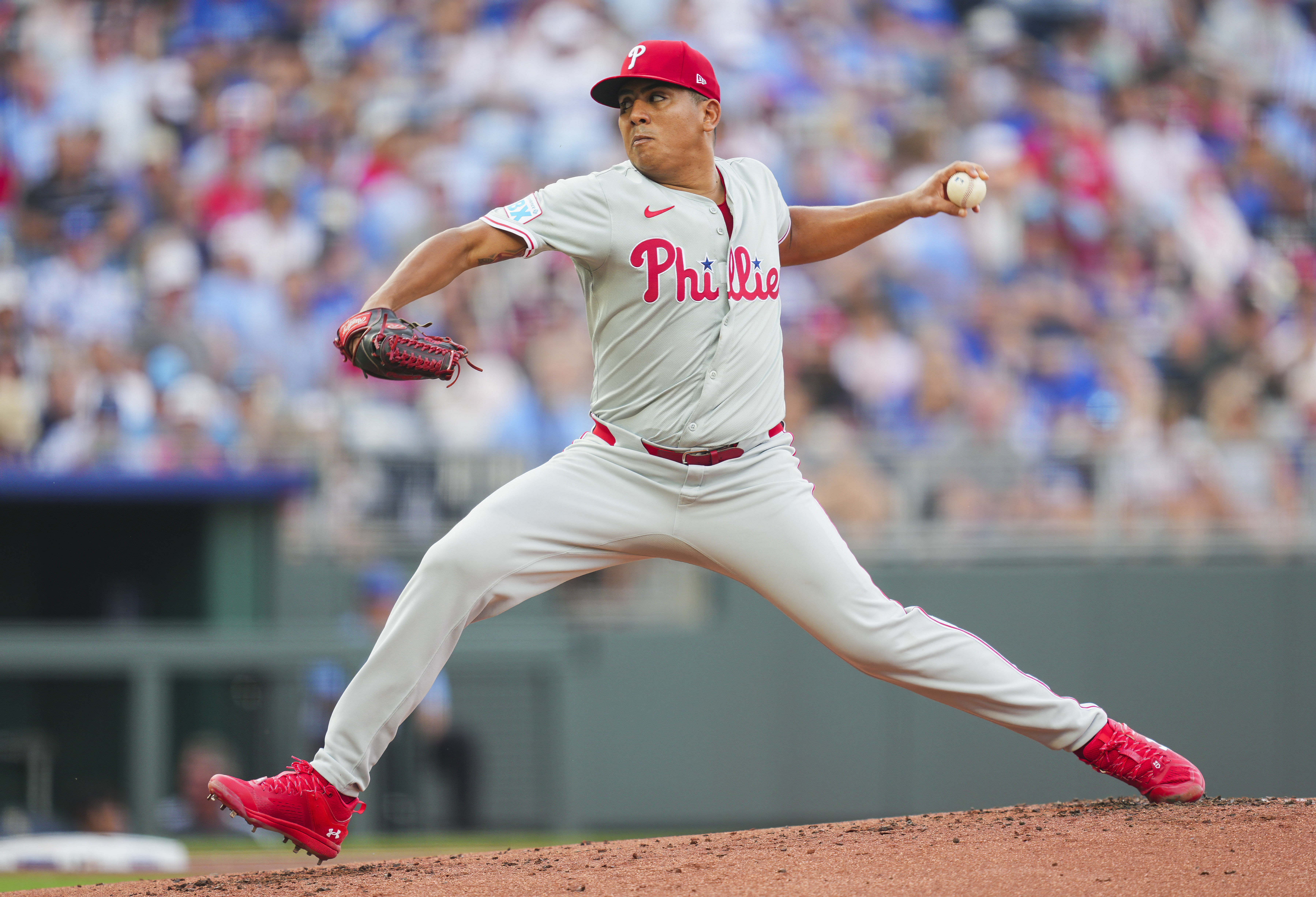 Ranger Suarez is starting for the Phillies today (Imagn)