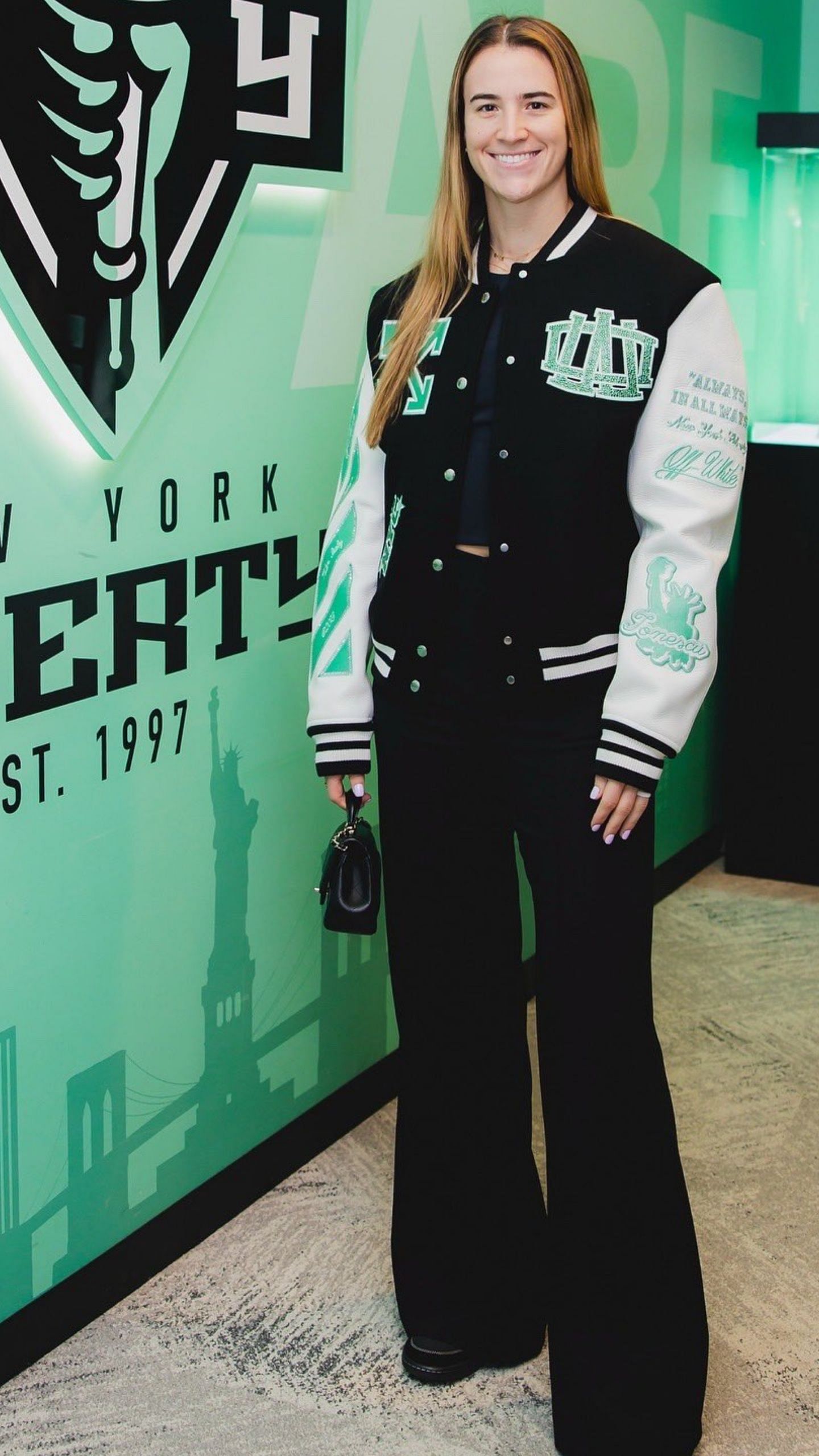 Sabrina Ionescu in the team&#039;s new jacket (Credits: @nyliberty X account)