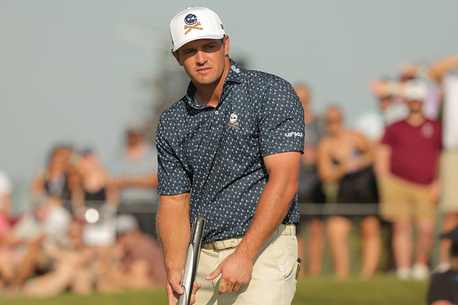 WATCH: Bryson DeChambeau tees up with comically long club that is taller than him ahead of LIV Dallas