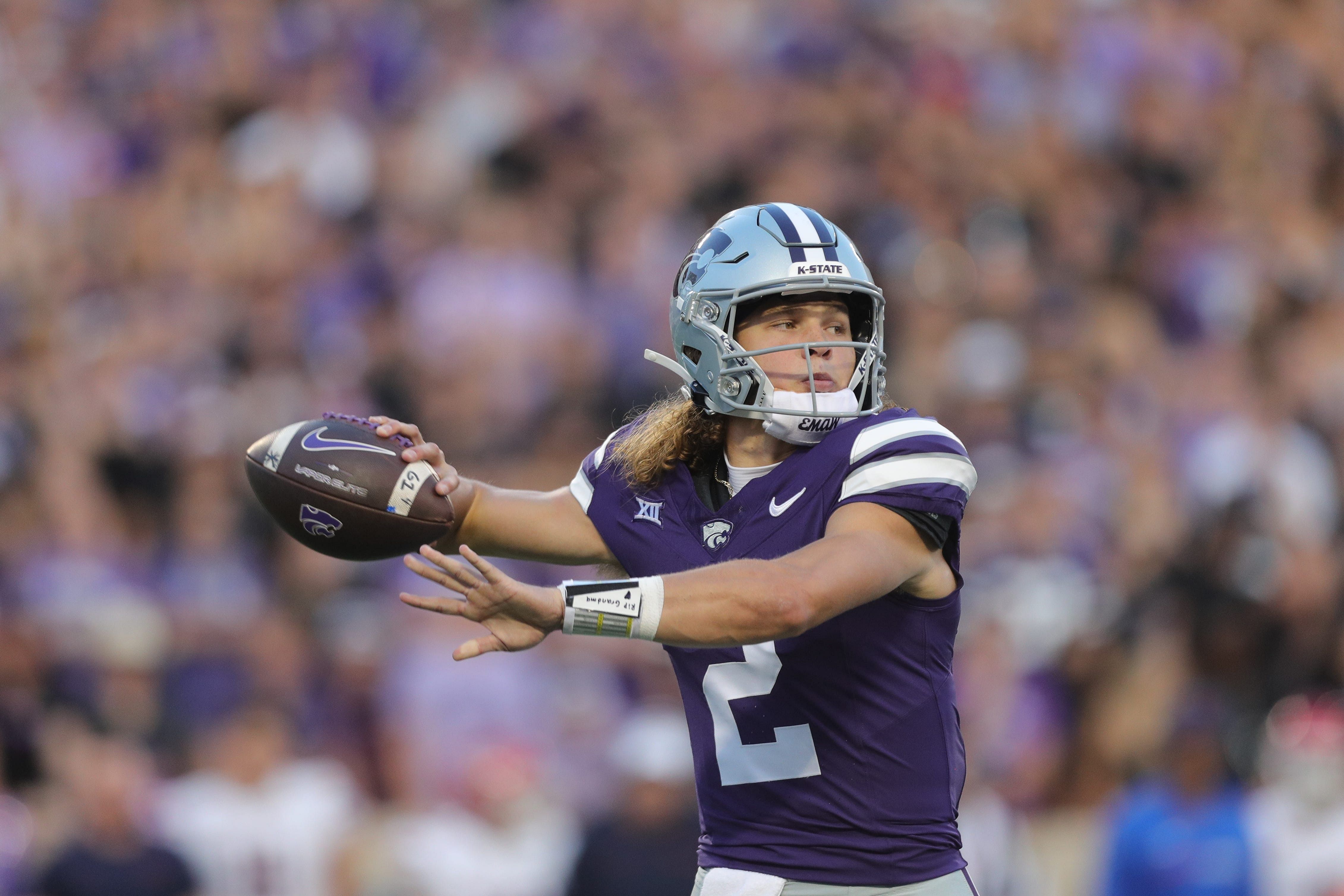 Kansas State QB Avery Johnson has a legitimate shot at the Heisman Trophy if he keeps the Wildcats atop the Big 12 (Image Credit; IMAGN)