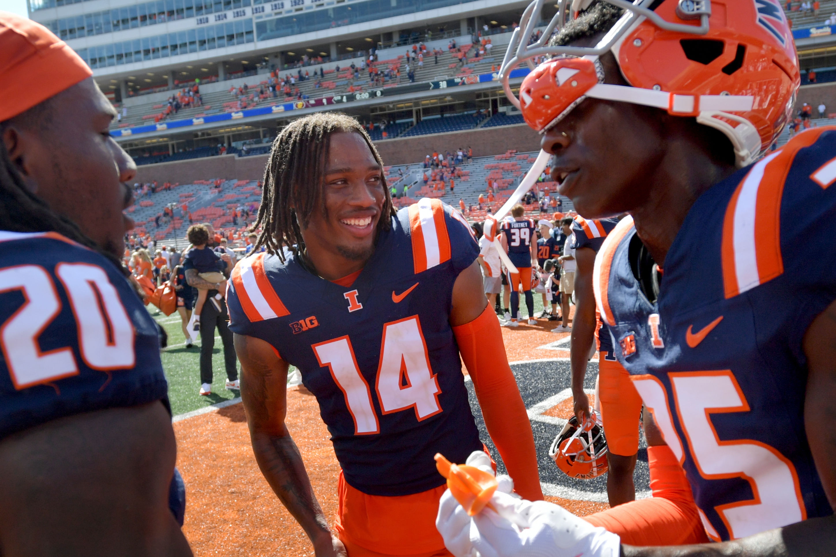 NCAA Football: Central Michigan at Illinois - Source: Imagn