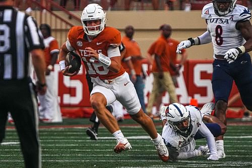 Texas Longhorns quarterback Arch Manning (16) runs the ball during the game against UTSA - Source: Imagn