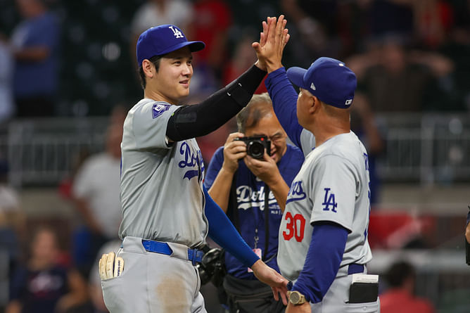 "Shohei Ohtani always does it at the biggest moment" - Skipper Dave Roberts likens Dodgers superstar to Tiger Woods & Michael Jordan