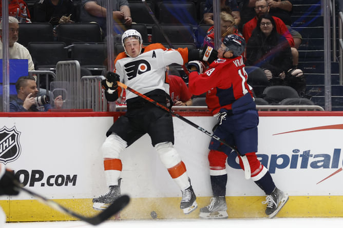 Jakub Vrana thrilled with warm reception from loud fans as he makes return after 3 years