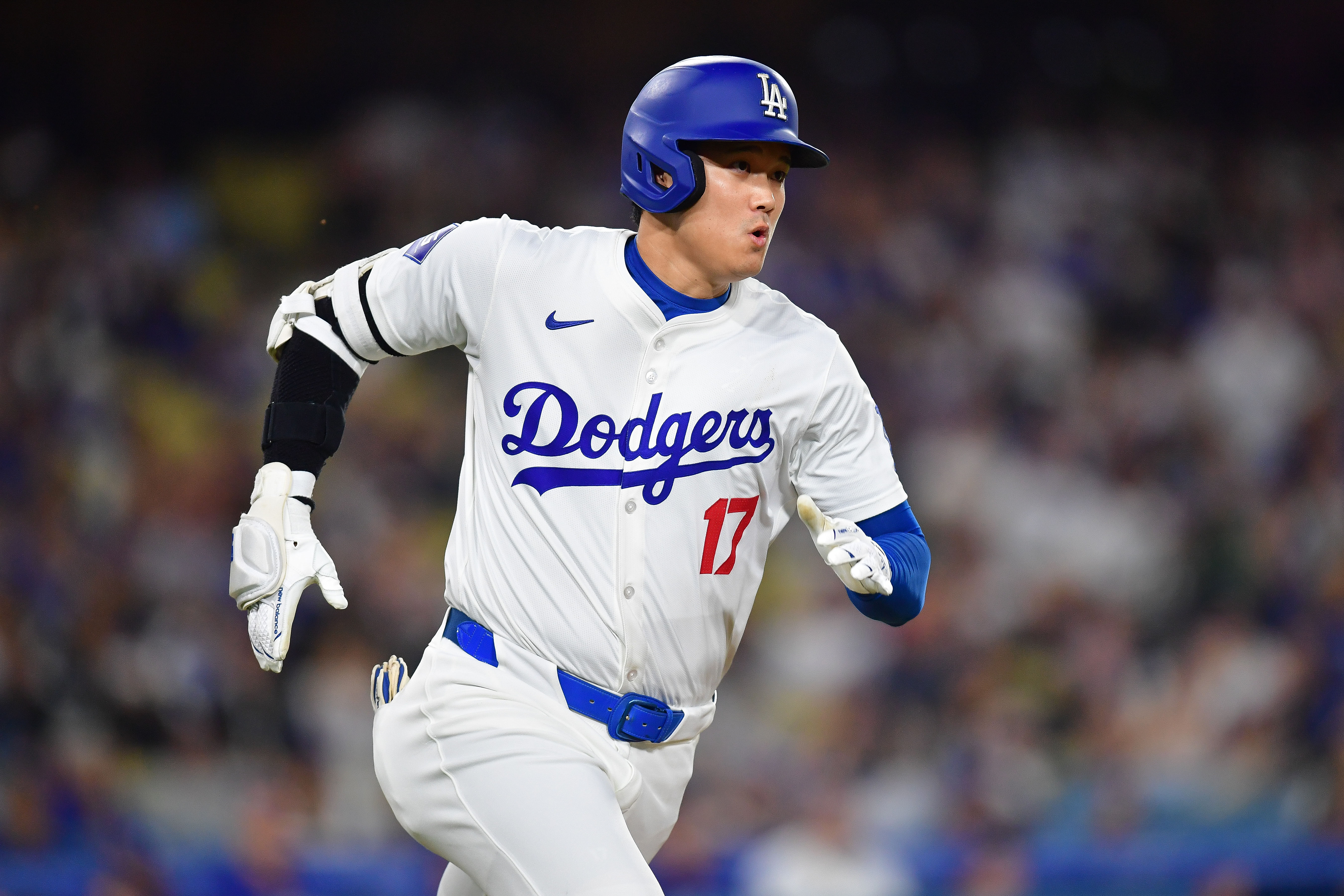 MLB: San Diego Padres at Los Angeles Dodgers - Source: Imagn